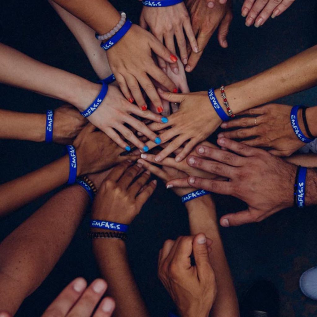 politics2-subheader1